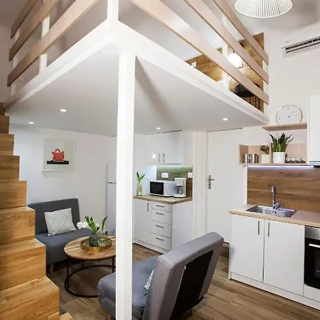 Liliput Thissio Studio, 5' To Acropolis! Apartment *