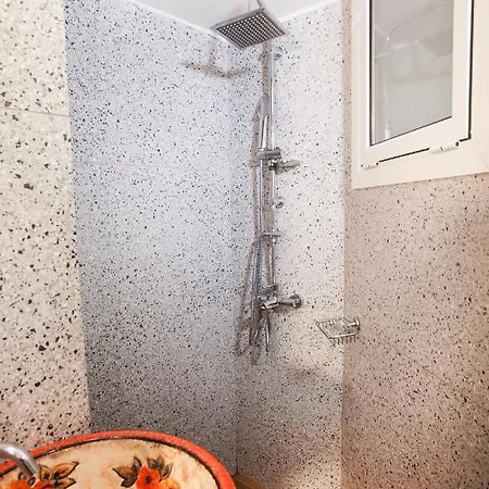 Liliput Thissio Studio, 5' To Acropolis! Athènes